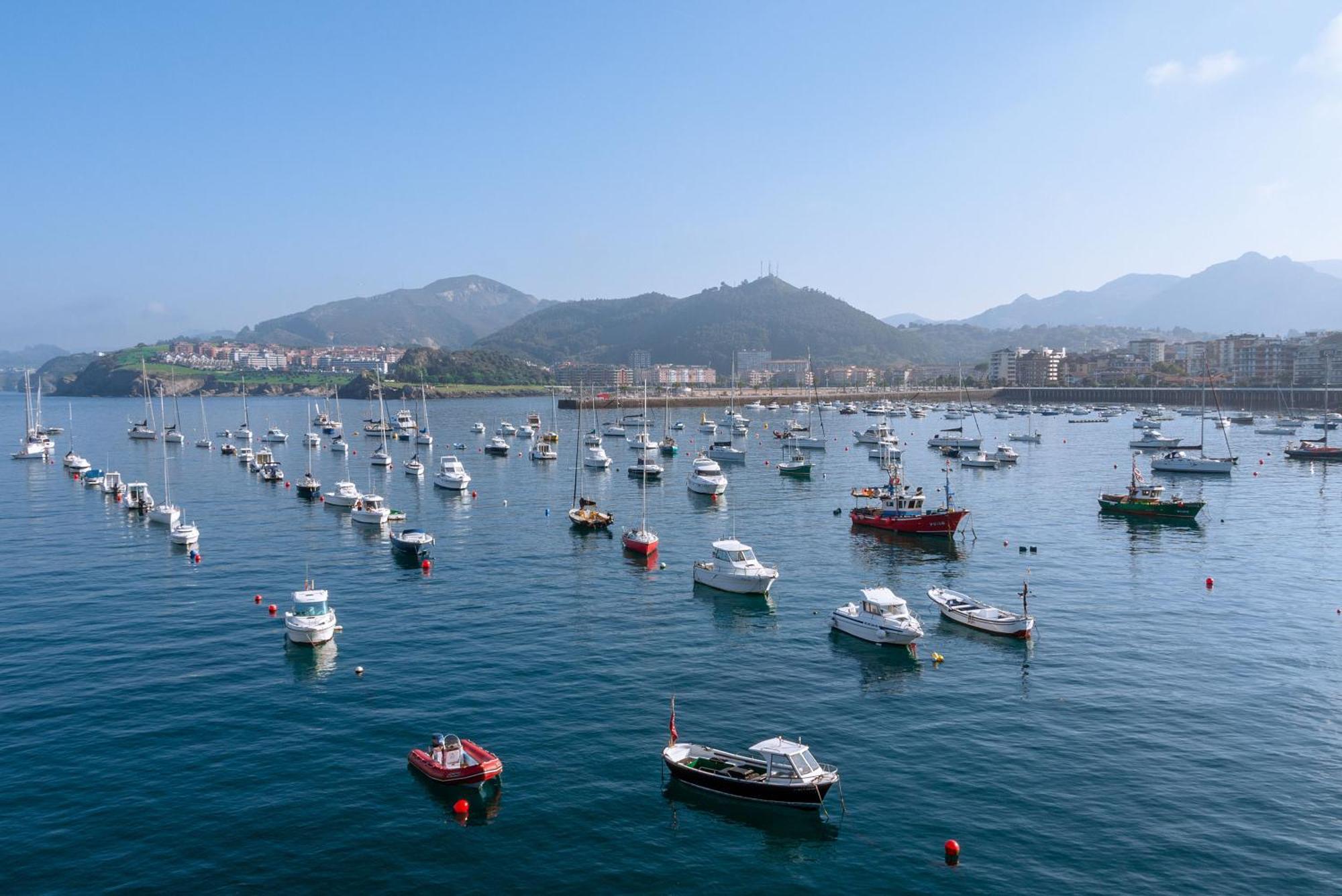 Sea Views In The Heart Of The Old Town Apartman Castro Urdiales Kültér fotó
